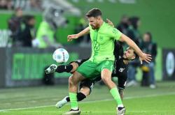 开云体育官网-沃尔夫斯堡客场胜利，锁定关键3分的简单介绍