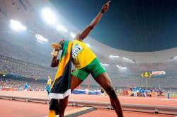 开云足球直播-布伦森独舞撕裂马刺防线，快船苦战暴露体系隐忧