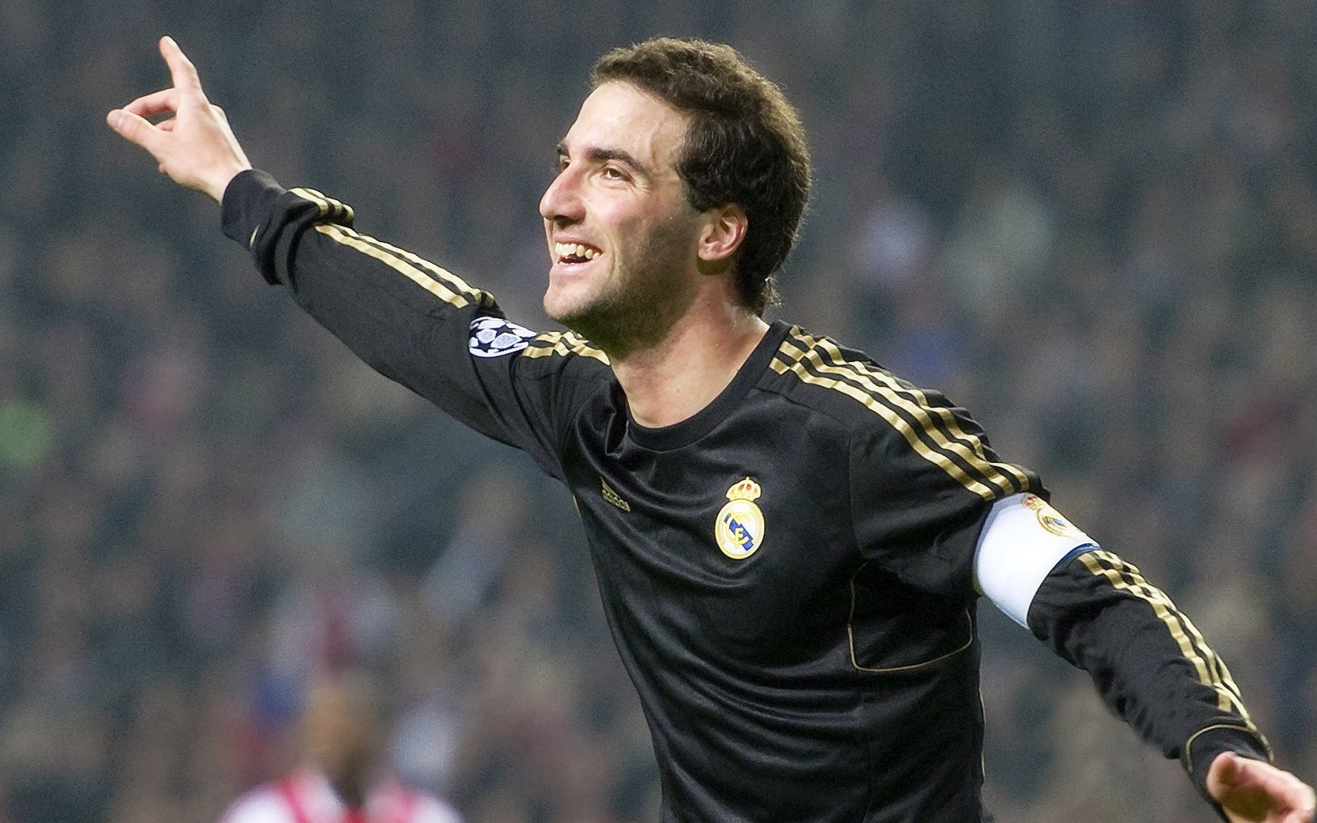 当亚特兰大遇见伊拉克，基耶萨的生涯之夜与足球的永恒对话