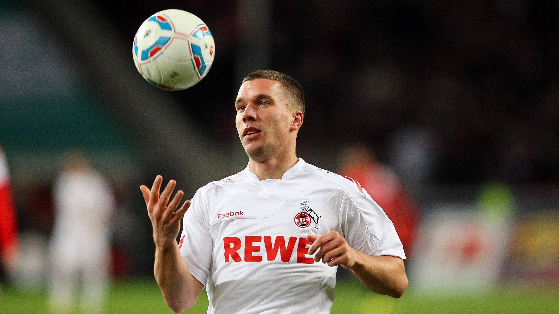 姆巴佩全程高能输出，德国决胜局带走美国，一场跨越时空的足球启示录